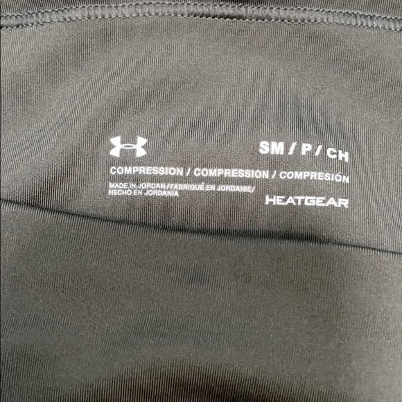 Under Armour Compression Heat gear - Picture 3 of 4